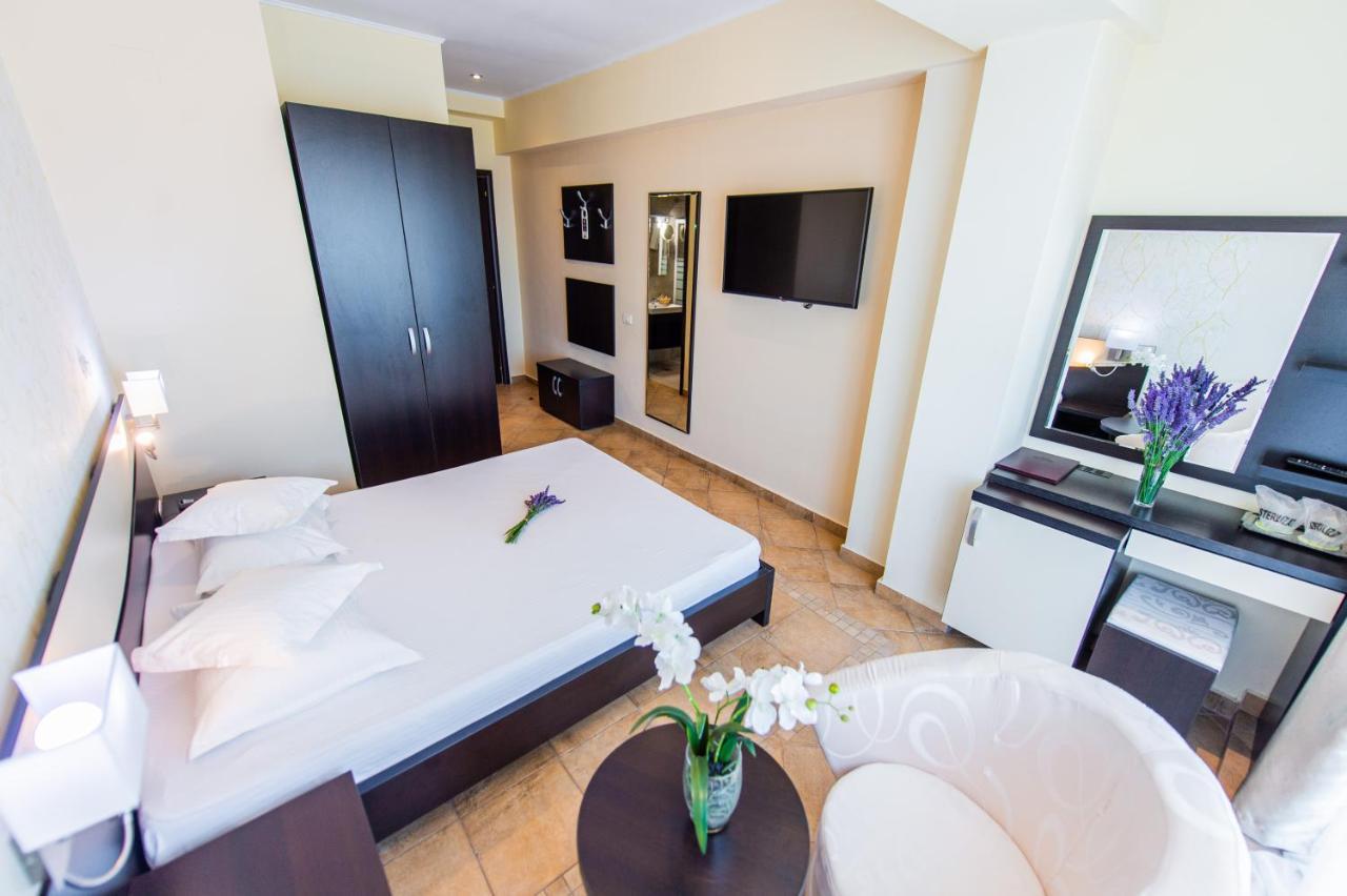 Hotel Prestige Mamaia Exterior photo